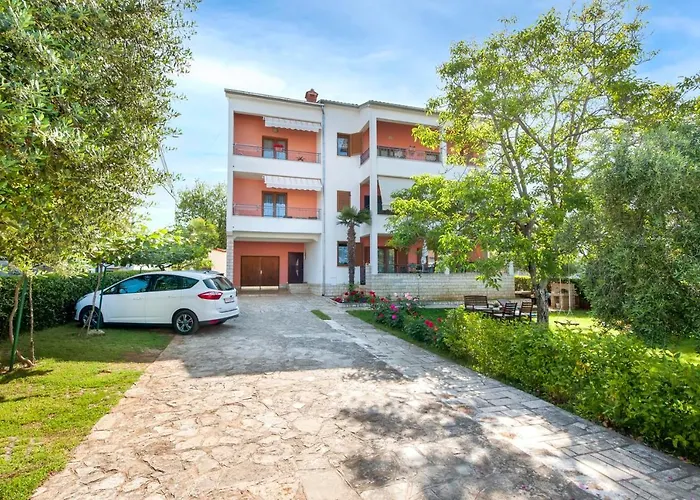 Apartments Adria